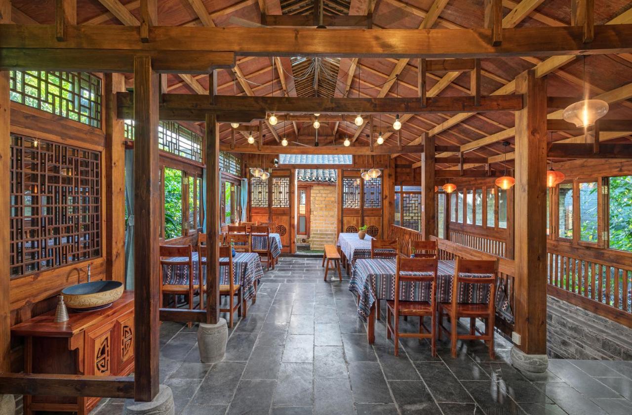 Гостевой дом Yangshuo Secret Garden Экстерьер фото